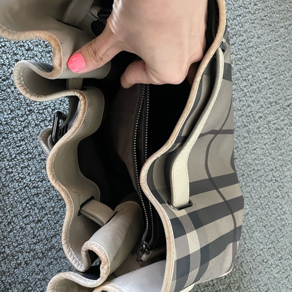 Vintage Burberry Bag - Picture 7 of 8